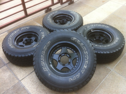 ล้อApache15 พร้อมยางDunlop31 ดอกเต็มๆ