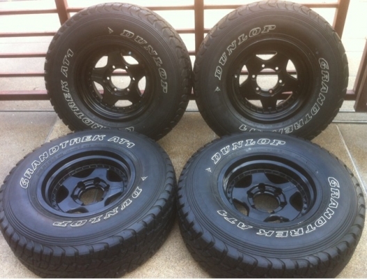 ล้อApache15 พร้อมยางDunlop31 ดอกเต็มๆ