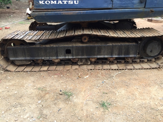 KOMATSU PC60-5