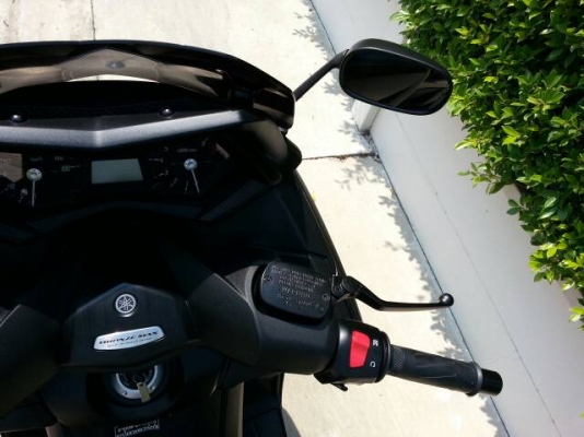 ขายด่วนสุดยอดBIGSCOOTER YAMAHA T-MAX 2014   ธ.ค.(3เดือน)รถออกเงินสดจากศูนย์YAMAHA