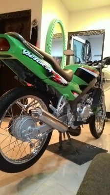 ขาย KAWASAKI VICTOR 150 รถสวย ราคา 12500 บาท รถมือเดียว ทะเบียนพร้อมโอน