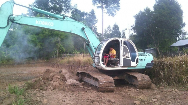 ขายแม็คโค KOBELCO ดูหลายระเอียดด้านล่าง