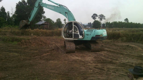 ขายแม็คโค KOBELCO ดูหลายระเอียดด้านล่าง