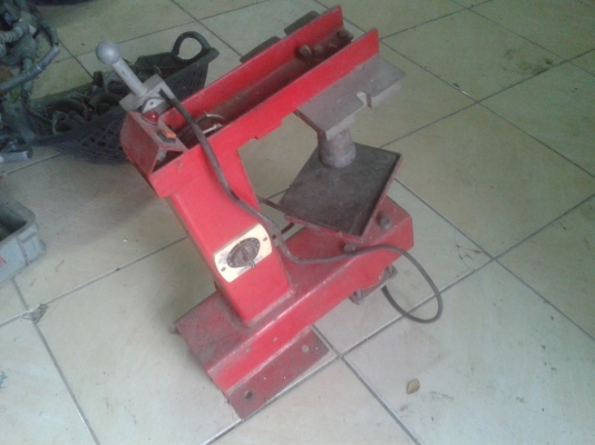 ขายเตาปะยาง 3 ตัว 8500 บาท