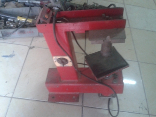 ขายเตาปะยาง 3 ตัว 8500 บาท