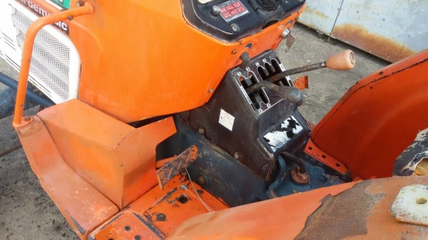 73,000 บาท รถไถ คูโบต้า 2402 DT-M. สภาพดีพร้อมใช้งาน