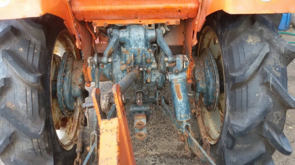 73,000 บาท รถไถ คูโบต้า 2402 DT-M. สภาพดีพร้อมใช้งาน