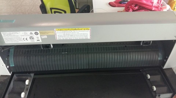 ขายเครื่องตัดสติ๊กเกอร์ MIMAKI CG SR-60III ไดคัทได้ สภาพ 99\%