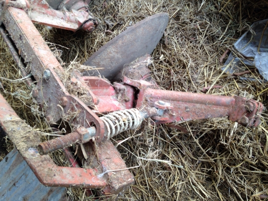 ขายผานบุกเบิก 4 ใบ 20" ยี่ห้อ Big รุ่นชุบแข็ง