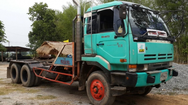 ขายรถสิบล้อHINOวางเครืองRD8วางหัวนิสันลงเล่มแล้ว2เพลา