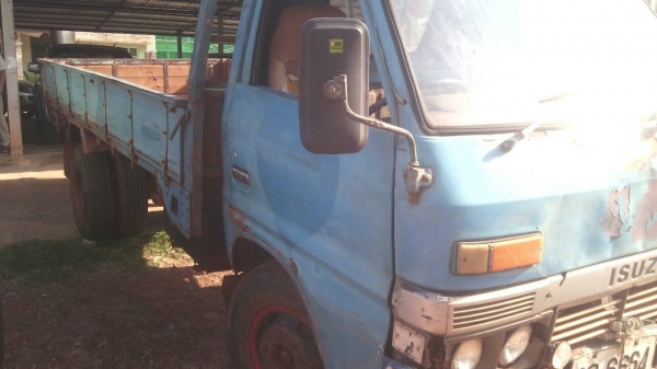 ISUZU TL100 ฝาขาว ภาษีเต็ม ตามสภาพครับ