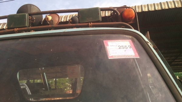 ISUZU TL100 ฝาขาว ภาษีเต็ม ตามสภาพครับ