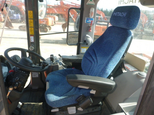 ขายรถตัก HITACHI ZW220