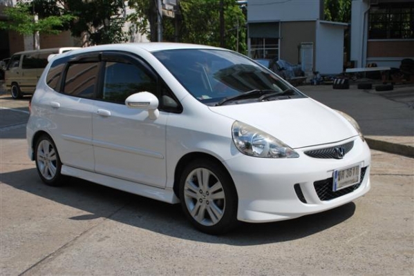 HONDA JAZZ VTEC 1.5 ปี 2007. HONDA JAZZ VTEC 1.5 ปี 2007.