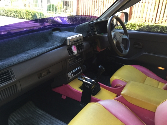 TV DVD ล้อ17"ยางใหม่ แอร์เย็น ภายในสวย ตามรูป