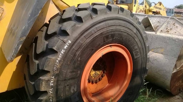 ขายรถตัก TCM L27-3