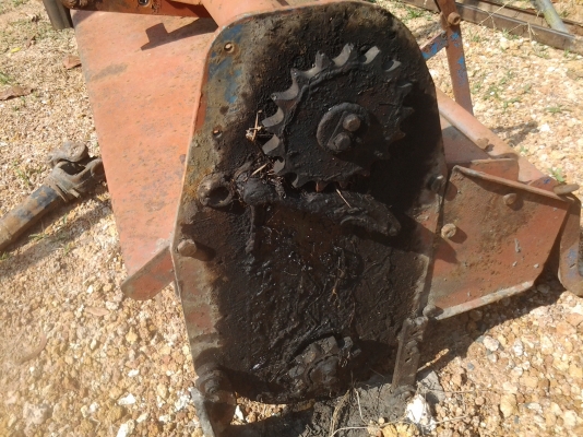 รขายตามสภาพโรต้ารี1.70มีย้อยแต่ไม่มีโซกับฝาครอบหายใส่34-45-47-50ใส่โซ่ก็ใช้ได้ลูกปืนดี รขายตามสภาพโรต้ารี1.70มีย้อยแต่ไม่มีโซกับฝาครอบหายใส่34-45-47-50ใส่โซ่ก็ใช้ได้ลูกปืนดี