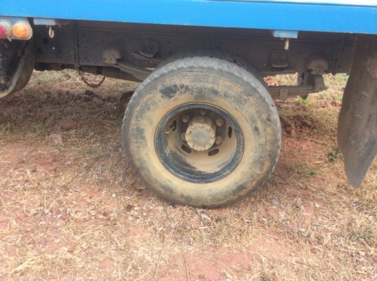 TOYOTA 6 ล้อ( เครื่อง15 B 120แรง) ช่วงล่างใหญ่ F หน้า-หลัง กะบะยาว 5เมตร พวงมาลัยพาว์เวอร์ รถใช้งานอยู่ภาษีไม่ขาด ขาย 230,000 บาท (ศุภากร 081-4252943)