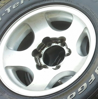 ขายล้อออฟโรดมือสองขนาด 16x8 off 0 ราคาถูก ลองดูก่อนครับ