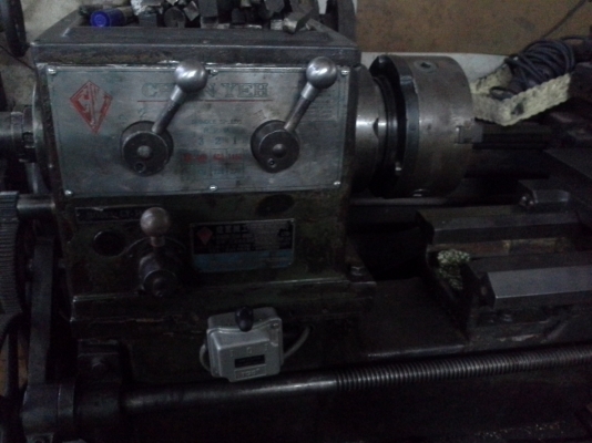 เครื่องกลึง 5 ฟุต CHINE YEH เกียร์บล็อค เพลาเดียว ไฟ 380V.พร้อมใช้งาน เครื่องกลึง 5 ฟุต CHINE YEH เกียร์บล็อค เพลาเดียว ไฟ 380V.พร้อมใช้งาน