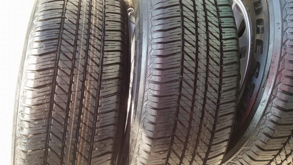 ขายล้อแม็กป้ายแดง toyota fortuner 17" พร้อมยางปี14 สนใจติดต่อเล็กคลองสามครับ 081-3747940 ขายล้อแม็กป้ายแดง toyota fortuner 17" พร้อมยางปี14 สนใจติดต่อเล็กคลองสามครับ 081-3747940