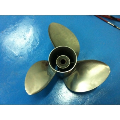 ขายใบสแตนเลสสตีล Suzuki 150-200 แรงม้า พิท 17 (ของแท้ญี่ปุ่น)