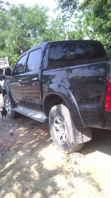 ขายวีโก้2007โฟร์วิว4ประตูเครื่อง3000ราคา290000สนใจโทร0899248994