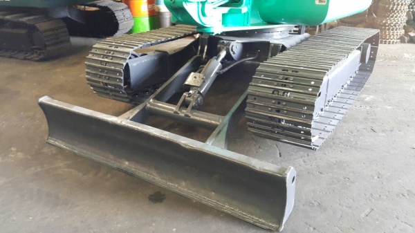 ขาย รถขุด KOMATSU รุ่น PC40-7- มือสองญี่ปุ่น มือถือ/LINE ID : 0818753444 ขาย รถขุด KOMATSU รุ่น PC40-7- มือสองญี่ปุ่น มือถือ/LINE ID : 0818753444