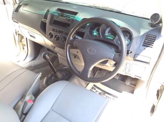 Toyota  vigo  หัวเดียวปี 2008