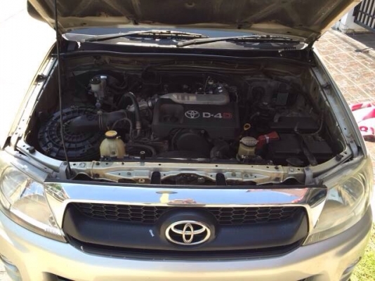 Toyota  vigo  หัวเดียวปี 2008