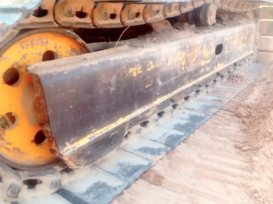 KOMATSU PC 60-3 รถบอดี้เดิมสภาพดีพร้อมทำงานได้เลยครับ เครื่องยนต์เดิมปั๊มเดิมทำงานได้ดีทำงานได้เร็ว ภายในเก๋งคอนโทรลยาว ควบคุมง่าย ภายนอกบูมอาร์มสวยมีปะเล็กน้อยครับ ช่วงล่างแน่นดี เฟลมสวยไม่มีผุ โรลเลอร์โซ่ใบแทรกสภาพดีประมาณ 50-60\% เอกสารสัญญาซื้อขาย ราคา KOMATSU PC 60-3 รถบอดี้เดิมสภาพดีพร้อมทำงานได้เลยครับ เครื่องยนต์เดิมปั๊มเดิมทำงานได้ดีทำงานได้เร็ว ภายในเก๋งคอนโทรลยาว ควบคุมง่าย ภายนอกบูมอาร์มสวยมีปะเล็กน้อยครับ ช่วงล่างแน่นดี เฟลมสวยไม่มีผุ โรลเลอร์โซ่ใบแทรกสภาพดีประมาณ 50-60\% เอกสารสัญญาซื้อขาย ราคา