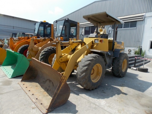 ขายรถตัก นำเข้าจากญี่ปุ่นโดยตรง