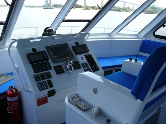 รับต่อเรืออลูมิเนียม