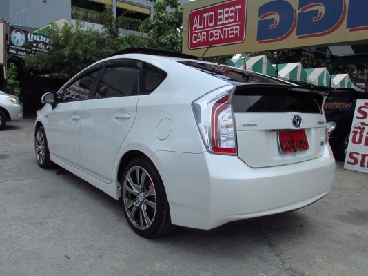 NEW PRIUS ตัวใหม่สุด รุ่นท้อปสุดๆ เนวิเกเตอร์ หลังคาซันรูฟ โทร 080-604-8422 ปุ้ย