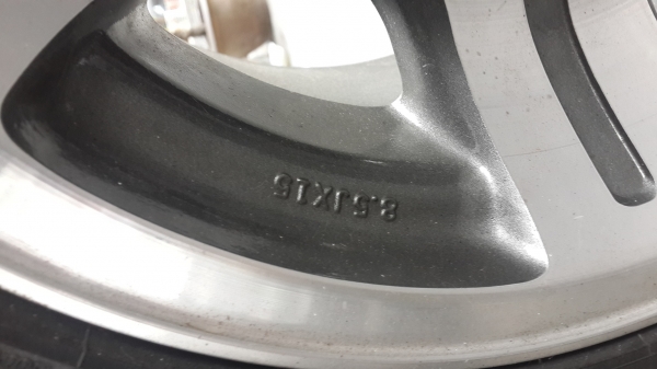 ขายยางพร้อม แม็กซ์ 15" ยาง 4x4 ขายยางพร้อม แม็กซ์ 15" ยาง 4x4