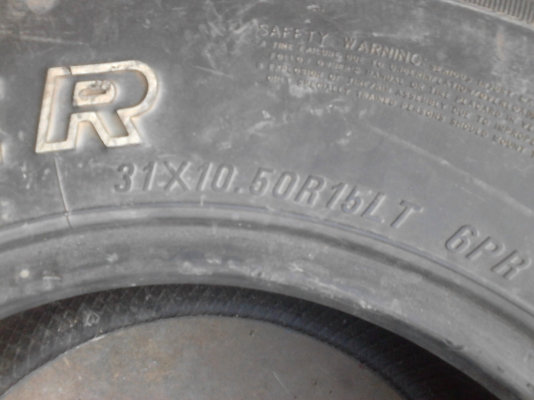 31X10.50R15  MAX XIS MUDDER BUCKSHOT  ยางไม่มีปะเลยครับ  มี 2 เส้น TEL.081-427-3941