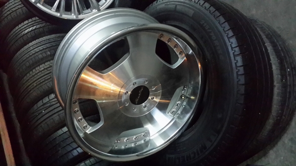 ขายล้อแม๊ก Euro line ขอบ 17" ขายล้อแม๊ก Euro line ขอบ 17"