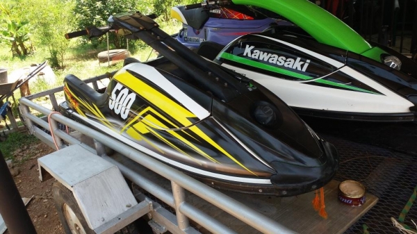 เจ๊ทสกีมือสอง