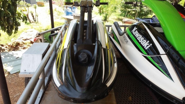 เจ๊ทสกีมือสอง