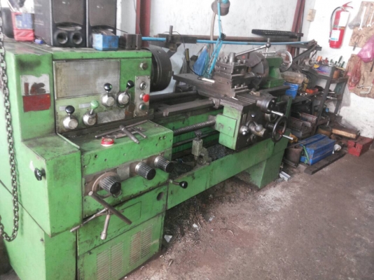 ขายเครื่องกลึง6ฟุตลูกบิดบูลกาเรียของยุโรป3เพลา