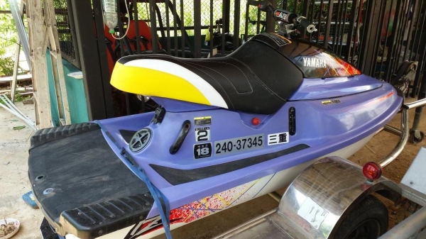 เจ๊ทสกีมือสอง