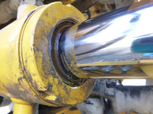 ขายรถตัก TCM ZW310A