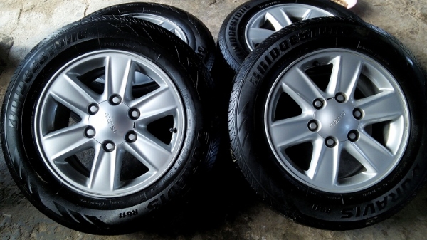 ล้อแม็ก D-max พร้อมยาง ปี 13 บริสโตน **9900**