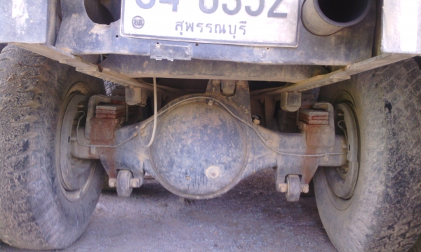 MITSUBISHI FN 527 TD 4613 195 แรงม้า ปี 39