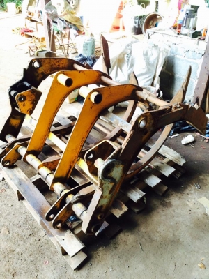 ขายรถไถคีบอ้อย FORD 6610 เซื่ยลาย พร้อมงา และชุดล้อหน้า