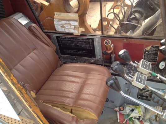 ขายเครนตีนตะขาบ SUMITOMO 150T สภาพพร้อมใช้งาน ติดต่อ อำพล 090-9694506, 080-3031241