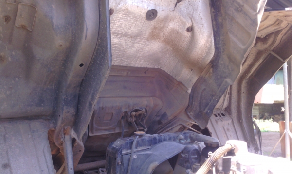 MITSUBISHI FN 527 TD 4613 195 แรงม้า ปี 39