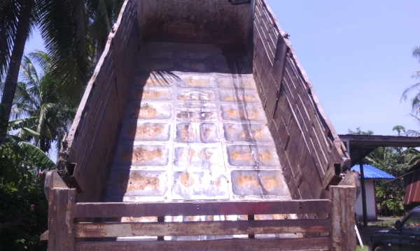 MITSUBISHI FN 527 TD 4613 195 แรงม้า ปี 39