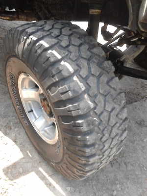 35x12.5R15 MAXXIS BIGHORN แม็กพร้อมยาง ชุด 4 วง tel.081-427-3941