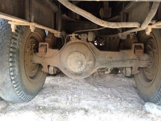 ดั้มพ์  เพลาเดียว พวงมาลัยเพาเวอร์ เบรคทิฟฟี่ เครื่อง HO7 C  185 แรง  ราคา  315,000 บาท